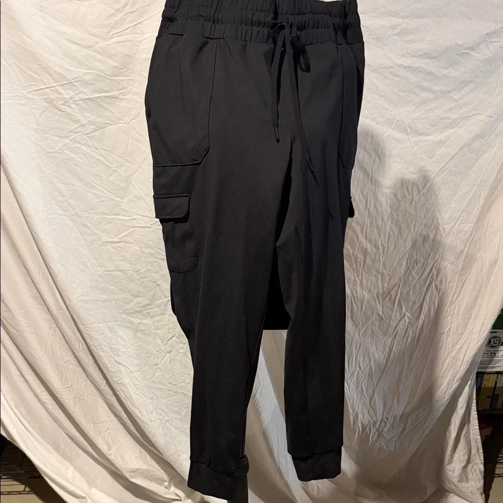 Mondetta Black Cargo Joggers - Picture 1 of 4